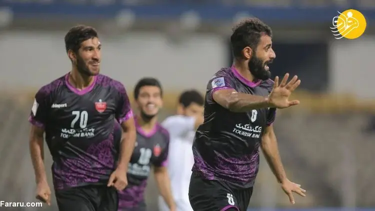 پیشنهاد ۳۰ میلیاردی الاهلی به مدافع پرسپولیس