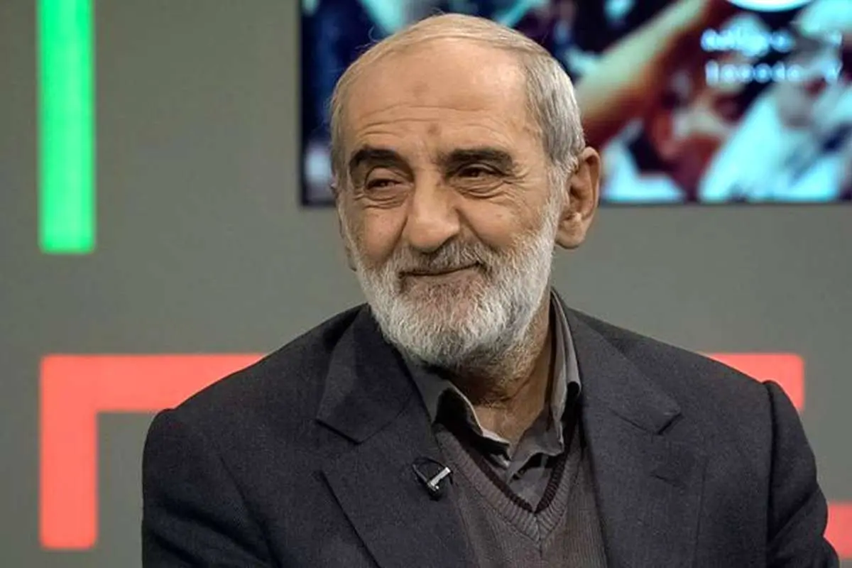 (ویدئو) شریعتمداری: ظریف متدین است اما کلاه سرش میرود!
