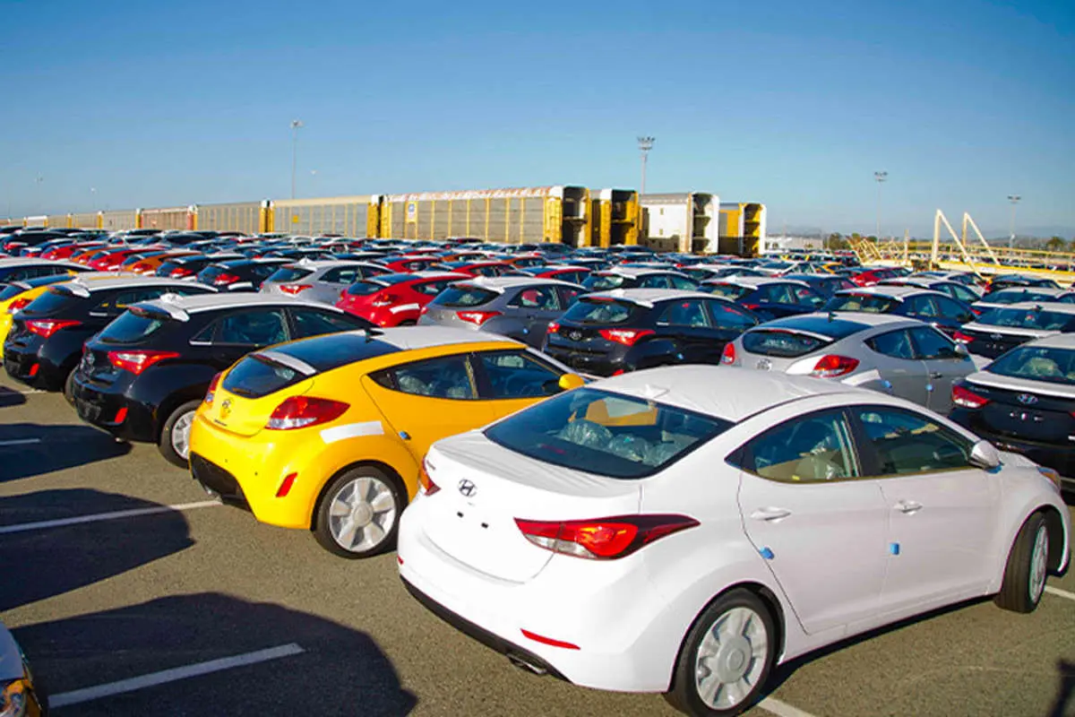 کاهش شدید قیمت خودروهای وارداتی