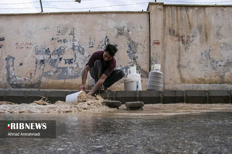 (تصاویر) آب گرفتگی معابر سمنان