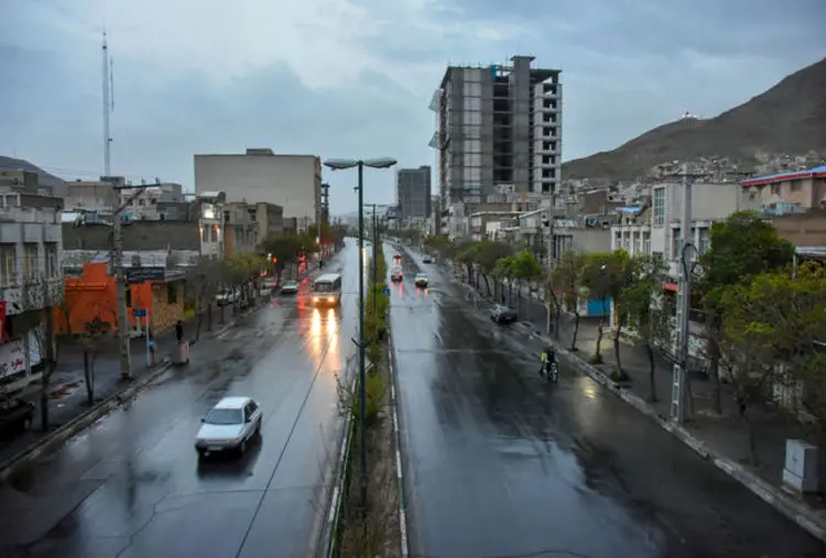 هشدار هواشناسی نسبت به رگبار و رعد و برق در ۱۳ استان