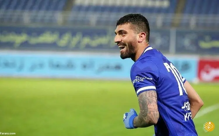فرهاد مجیدی سرانجام مدافع استقلال را بخشید