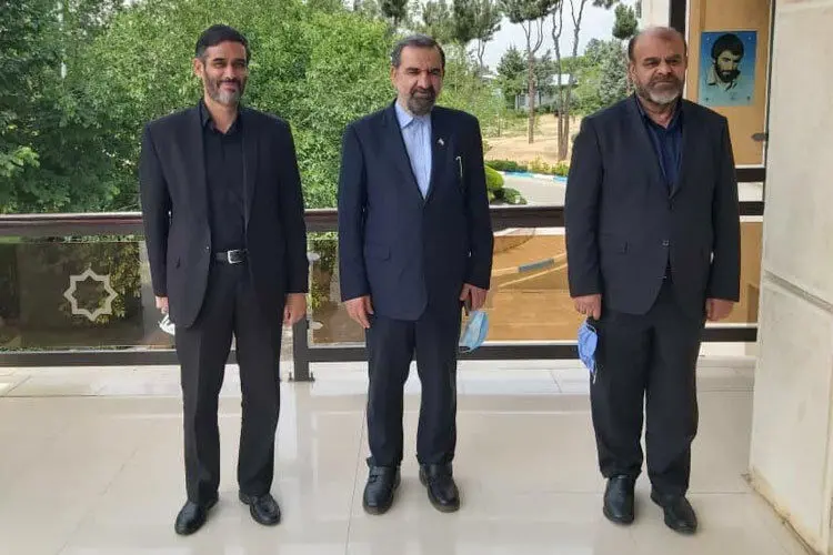احتمال ائتلاف سه نامزد نظامی
