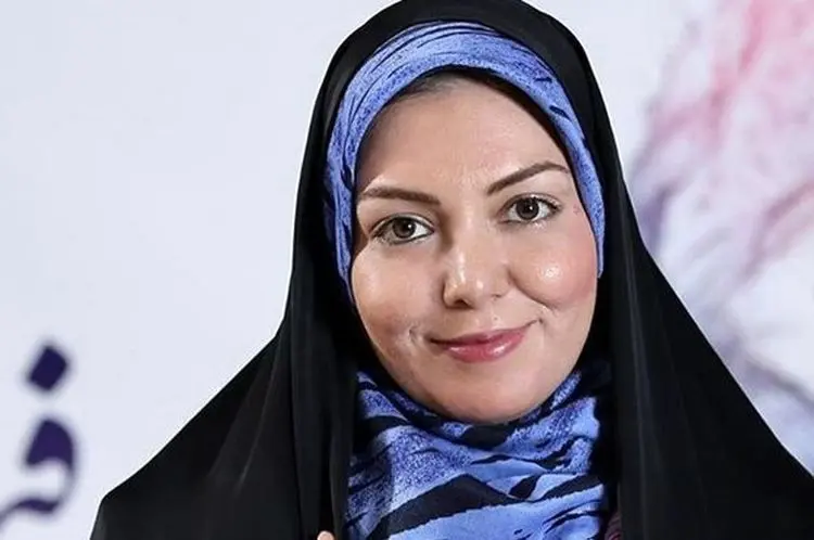 (ویدئو) سخنان جنجالی همسر آزاده نامداری در مراسم چهلم؛ دیگر نمی توانم سکوت کنم