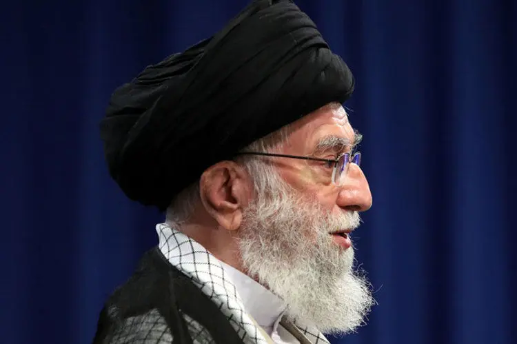 مبارزه با رژیم غاصب را ادامه دهید که ناچار به قبول همه‌پرسی شود
