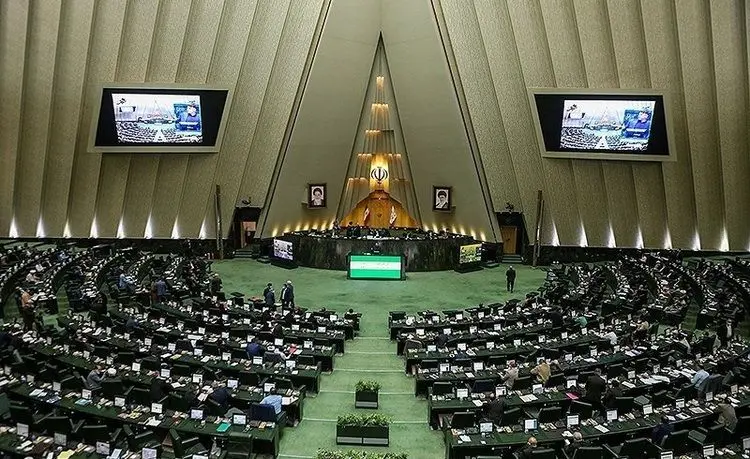 ظریف درباره فایل صوتی به مجلس توضیح می‌دهد