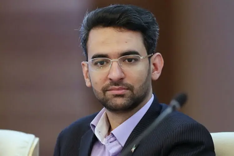 جهرمی: اجرای سیاست در سطح کلان محل یادگیری آرایشگری نیست