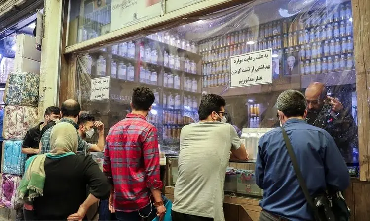 (تصاویر) بازگشایی کسب و کار‌ها پس از تعطیلات پیک چهارم کرونا
