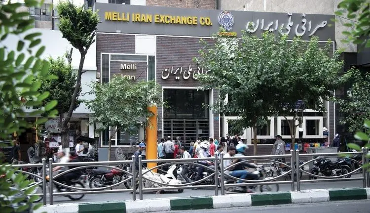 قیمت دلار در صرافی ملی یکشنبه ۱۹ اردیبهشت ۱۴۰۰