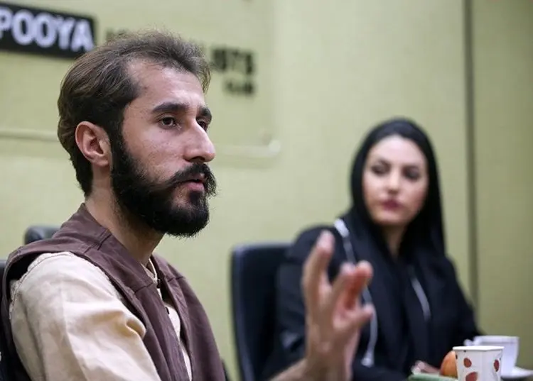 کسی که نان ندارد، چگونه به هنر فکر کند؟!