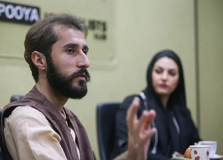 کسی که نان ندارد، چگونه به هنر فکر کند؟!