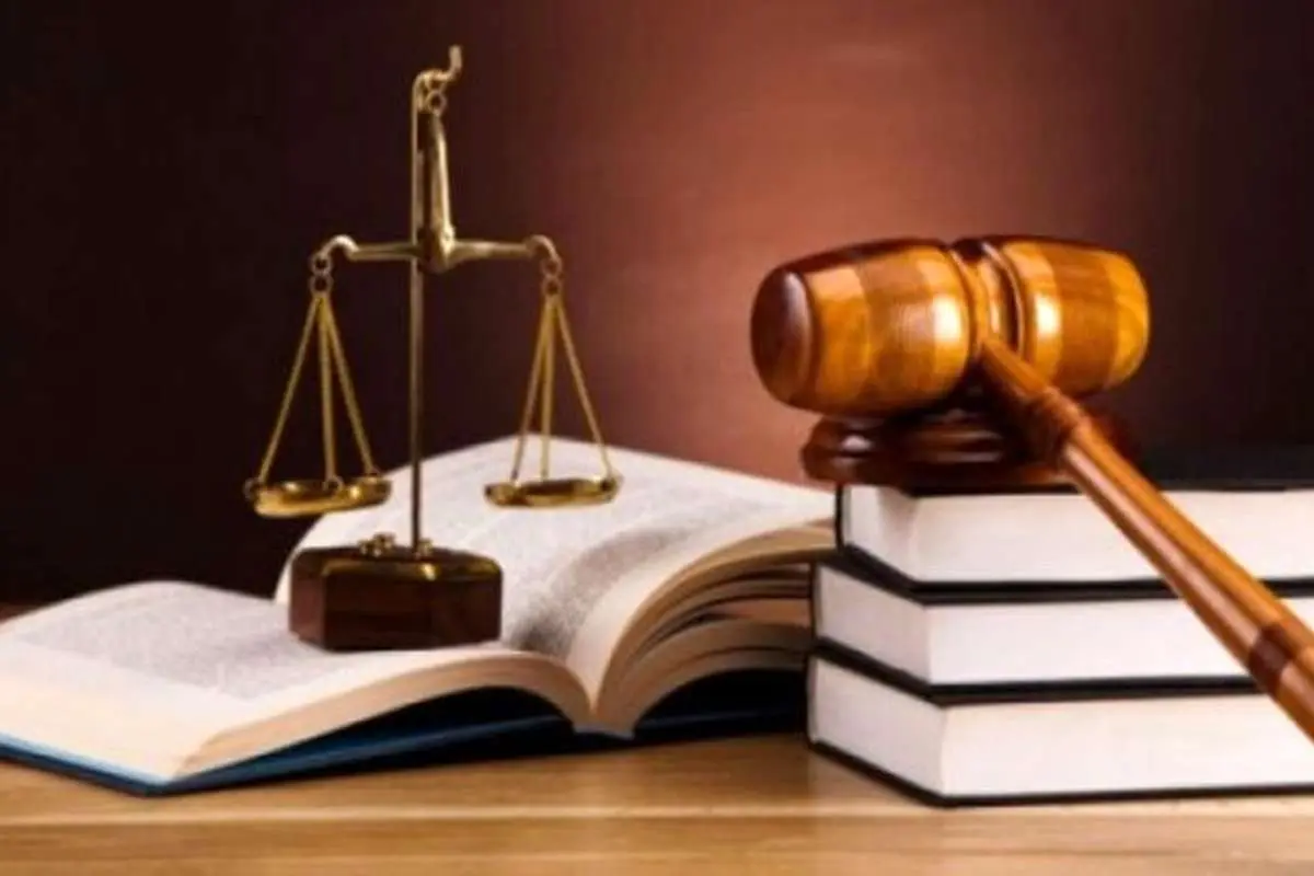 معترض آبان یا سارق گوشی؟