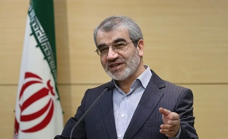 کنایه کدخدایی به احمدی‌نژاد