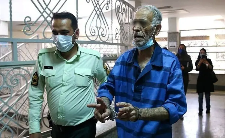 (ویدئو) پدر و مادر بابک خرمدین در جلسه بازپرسی دادسرا