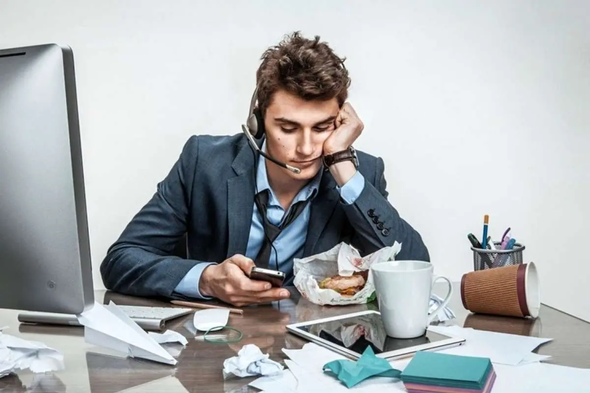 چرا کارمندان «حواسپرت» میشوند؟