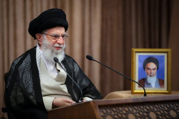 پاسخ رهبر انقلاب به نامه‌های اسماعیل هنیه و زیاد نخاله