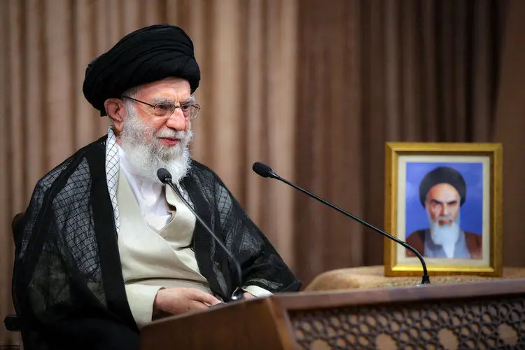 پاسخ رهبر انقلاب به نامه‌های اسماعیل هنیه و زیاد نخاله