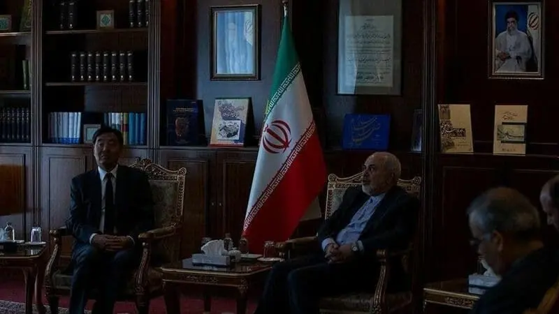 (عکس) قطع برق وزارت خارجه هنگام ملاقات با مقام چینی