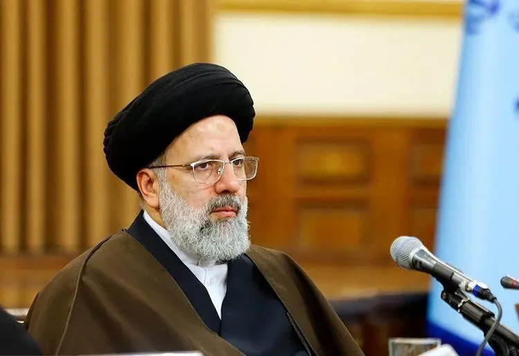 رئیسی: تیم اقتصادی دولت باید قوی و هماهنگ باشد
