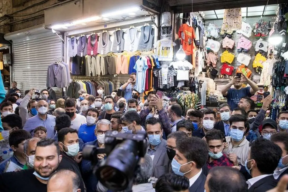 (تصاویر) حضور رئیسی در بازار تهران