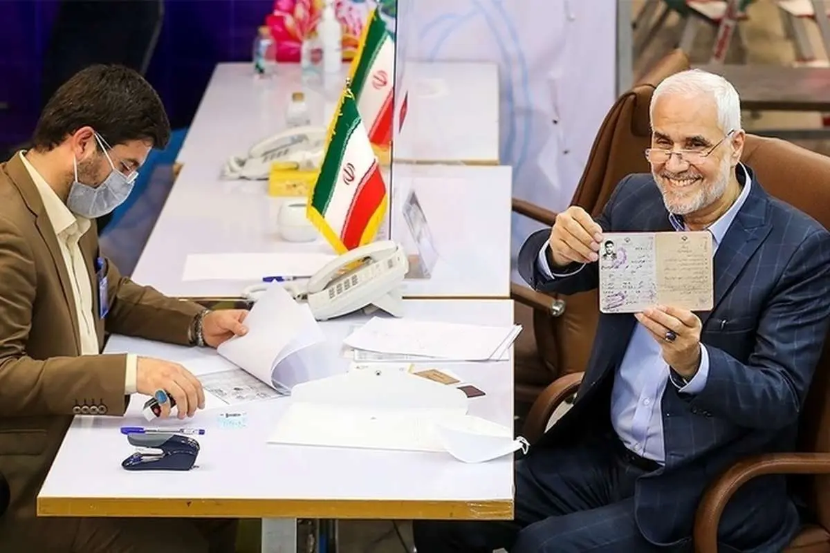 انتقاد تند محسن مهرعلیزاده به ابراهیم رئیسی