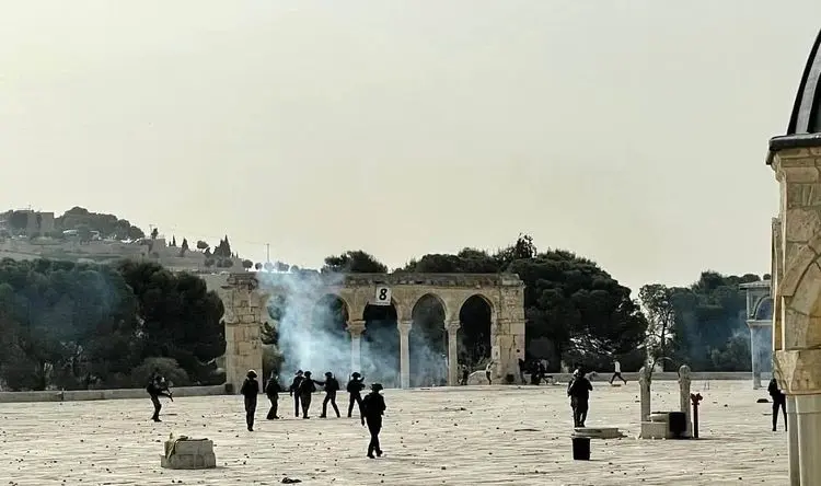 آخرین اخبار از مسجدالاقصی؛ تعداد مجروحان امروز ۲۱۵ نفر