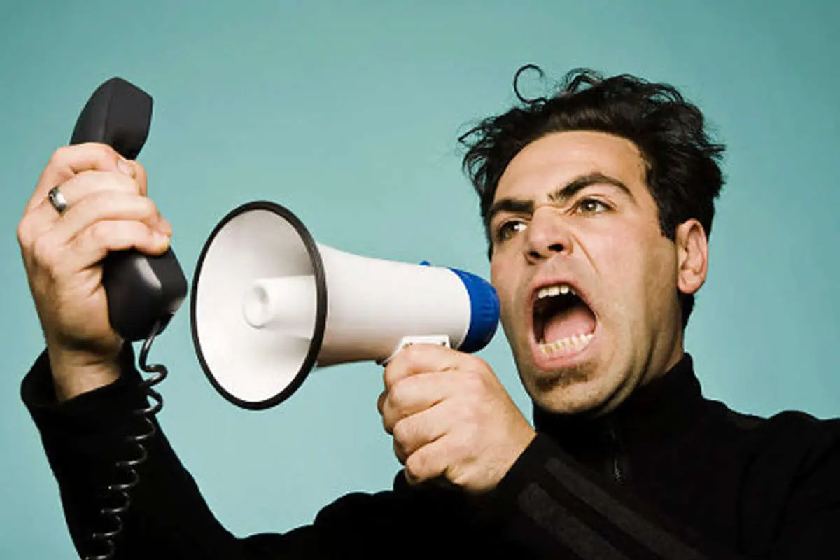 وقتی مشتری اعصاب ندارد!