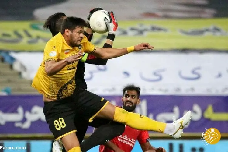 حساسیت کی‌روش به پرسپولیس