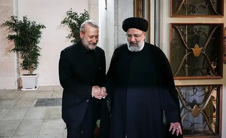 دو قطبی لاریجانی-رئیسی در انتخابات ۱۴۰۰ شکل می‌گیرد؟