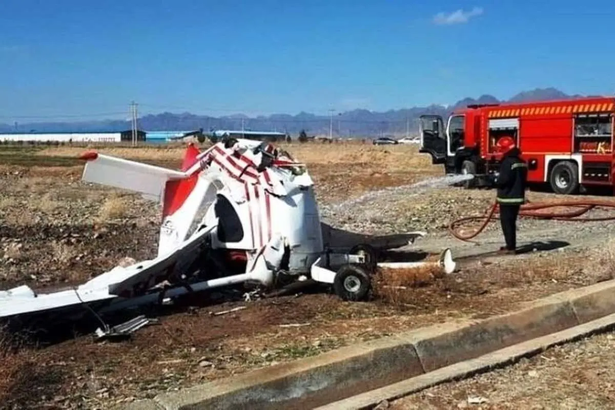 جزئیات سقوط هواپیمای فوق سبک آموزشی در اراک