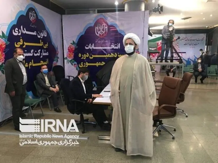 این چهره روحانی کاندیدای ریاست جمهوری شد