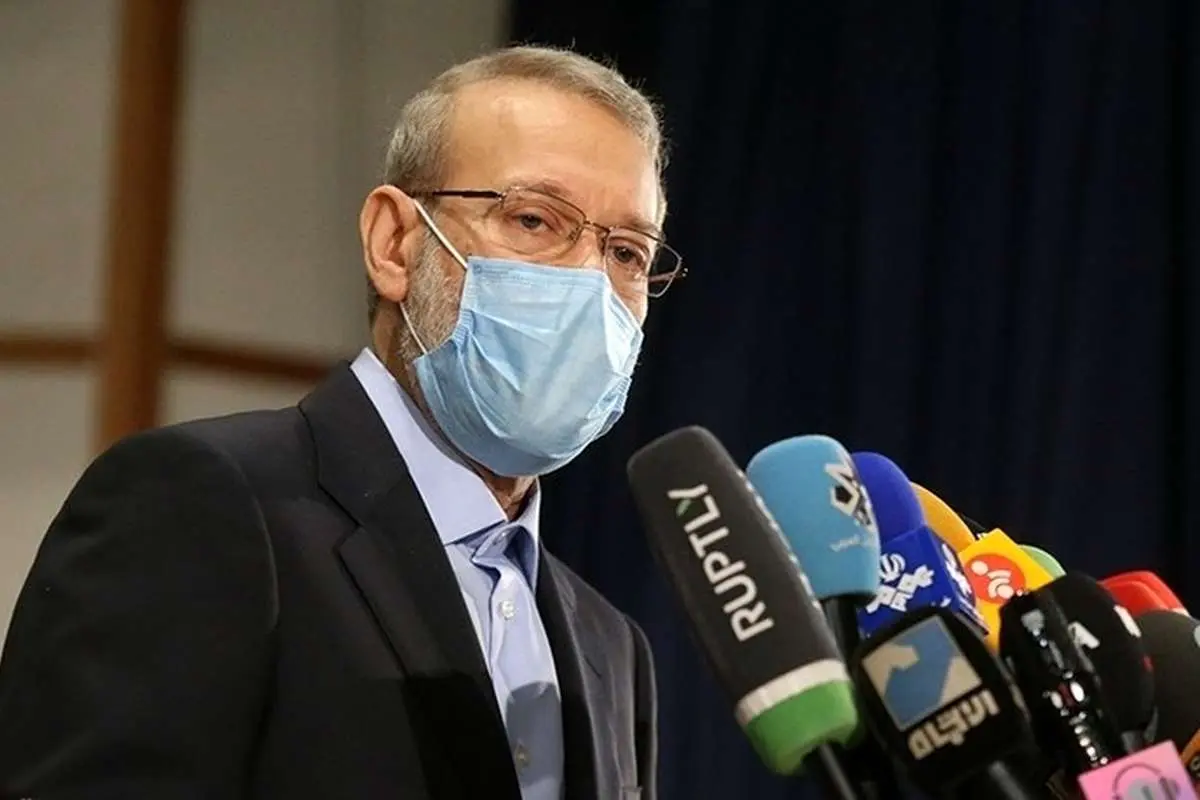 لاریجانی: حوزه اقتصاد، پادگان و دادگاه نیست که با تشر و دستور اداره شود