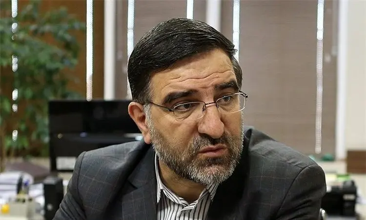 واکنش تند نماینده قم به کاندیداتوری لاریجانی