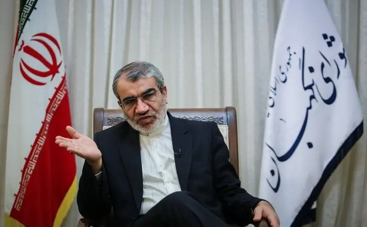 کدخدایی: ۷ رای مثبت برای احراز صلاحیت کاندیداها لازم است