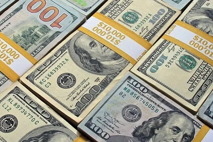 قیمت دلار و یورو امروز شنبه هشتم خرداد ۱۴۰۰