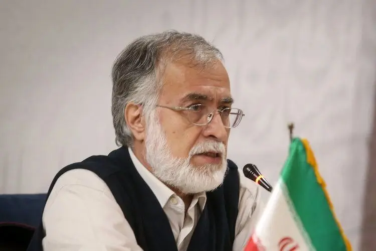 «من نگفتم ظریف قربانی اختلاف خاتمی و روحانی شد»