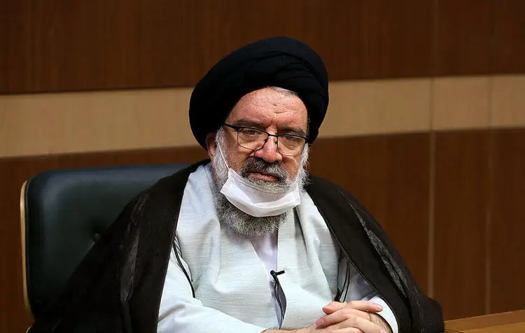 انتقاد احمد خاتمی از همتی