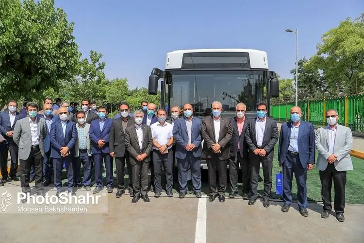 (تصاویر) رونمایی از نخستین اتوبوس برقی کشور