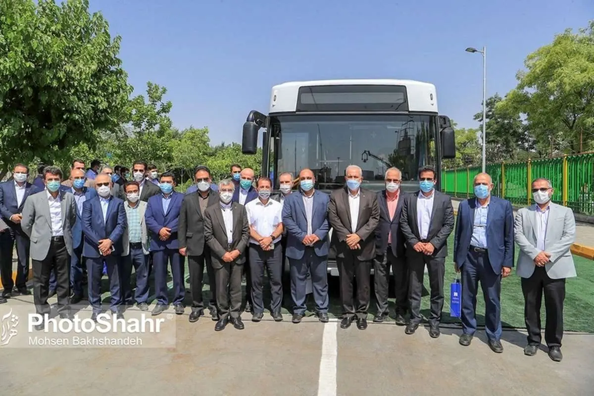 (تصاویر) رونمایی از نخستین اتوبوس برقی کشور