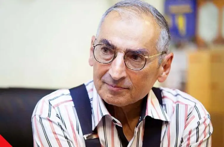 صادق زیباکلام؛ روزگار مخالفت!