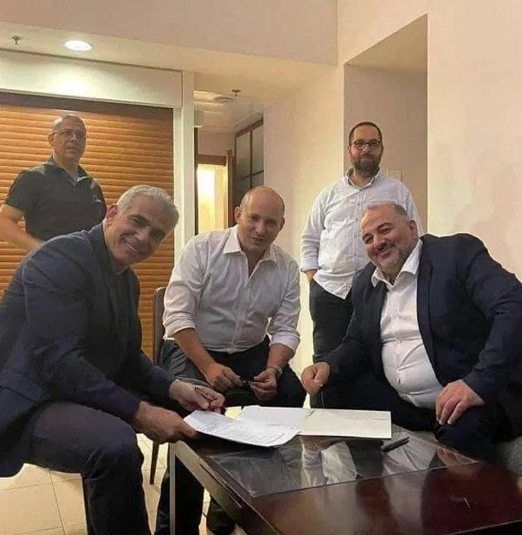 شکست بزرگ برای نتانیاهو؛ بنت و لاپید موفق به تشکیل کابینه شدند