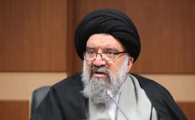 احمد خاتمی: افراد منتقد به شورای نگهبان قانون را زیر سوال می‌برند