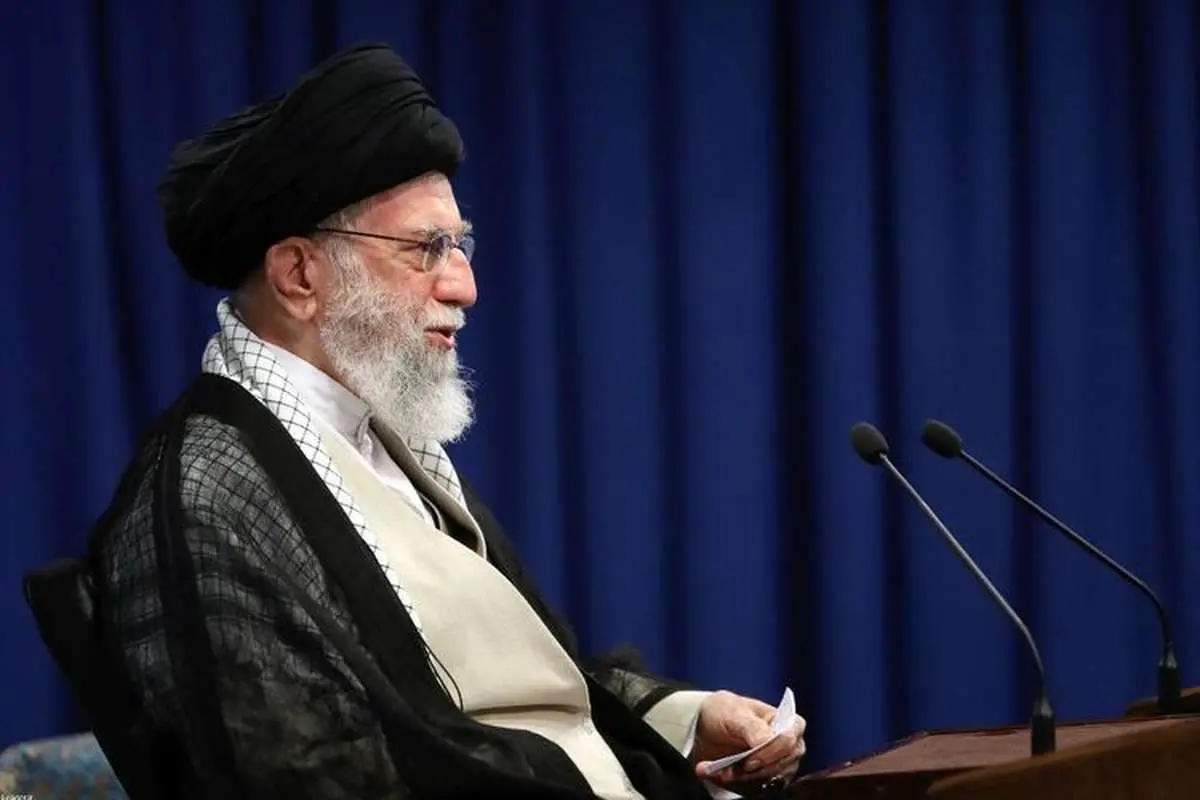 (تصاویر) سخنرانی تلویزیونی رهبر انقلاب