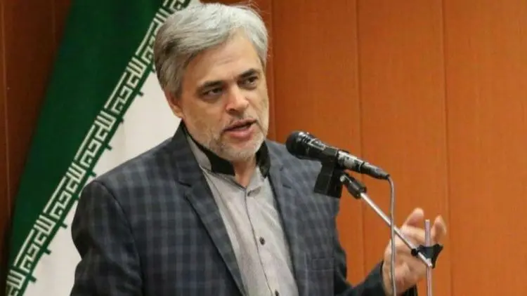 هر فرد و دستگاهی که اطلاعات دروغ درباره لاریجانی داده معرفی شود