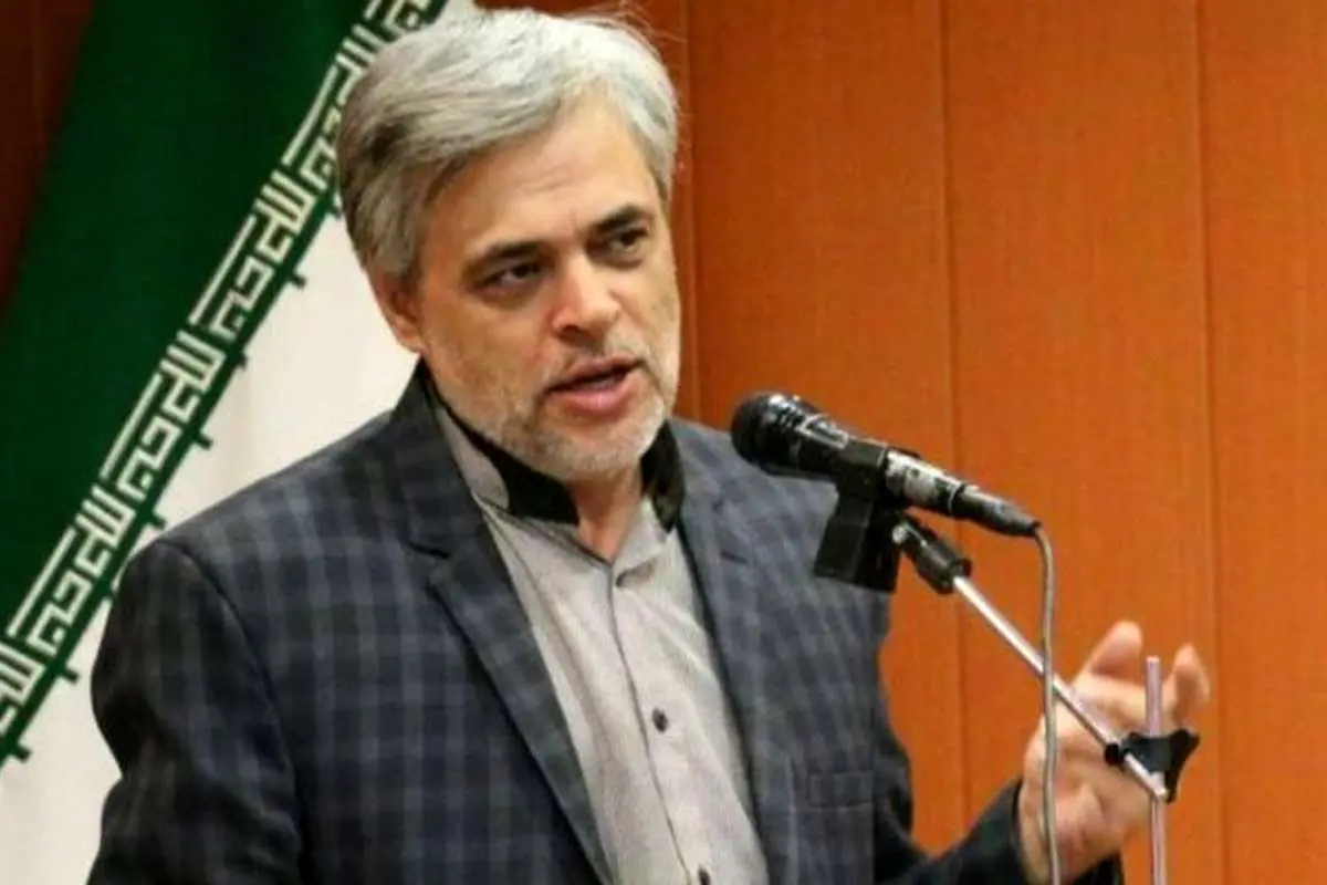 هر فرد و دستگاهی که اطلاعات دروغ درباره لاریجانی داده معرفی شود