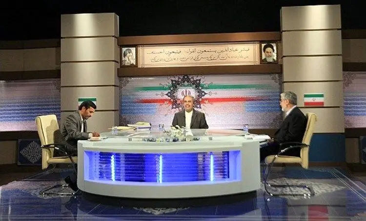 پشت صحنه مناظرات ۸۸ از زبان مجری