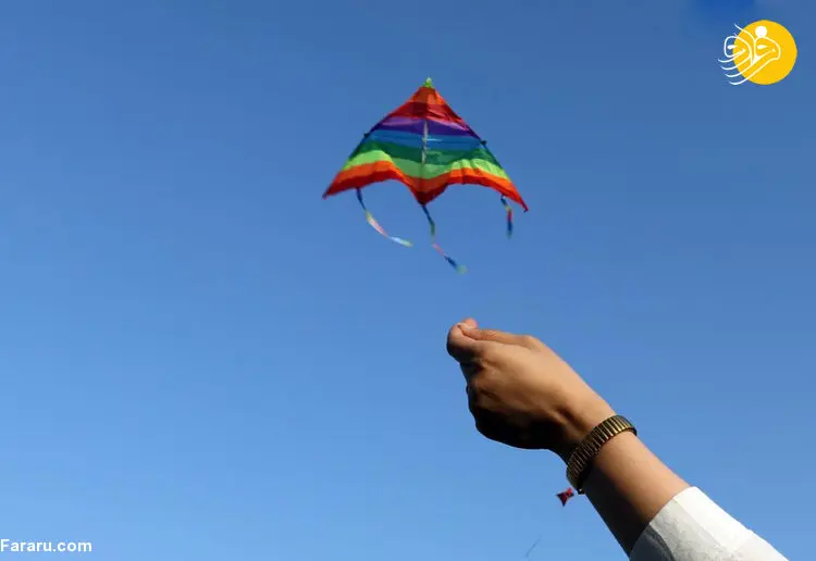 (تصاویر) بادبادک به جای پهپاد در آسمان بغداد