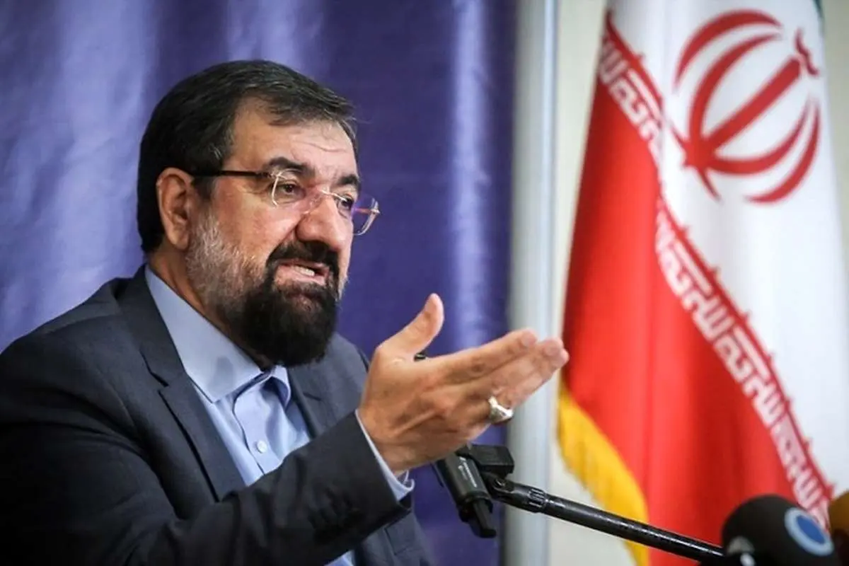 دختر محسن رضایی تصویر پدرش در کلاس درس را منتشر کرد