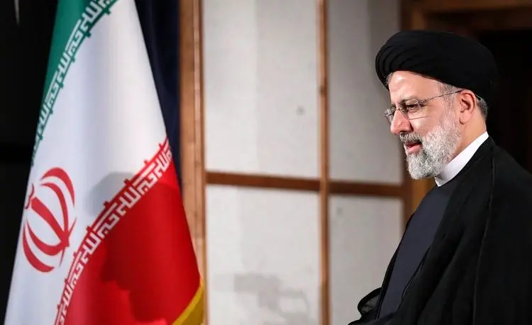 ۲۱۰ نماینده خواهان انصراف نامزد‌های جریان انقلاب به نفع رئیسی شدند