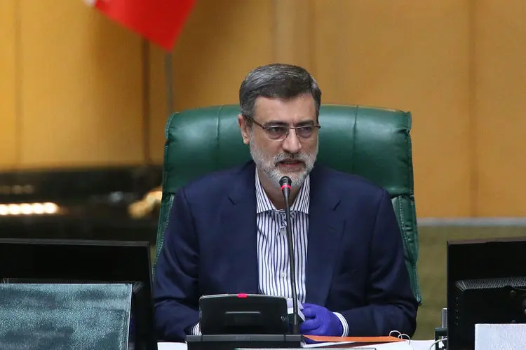 قاضی‌زاده هاشمی کوتاه نیامد!